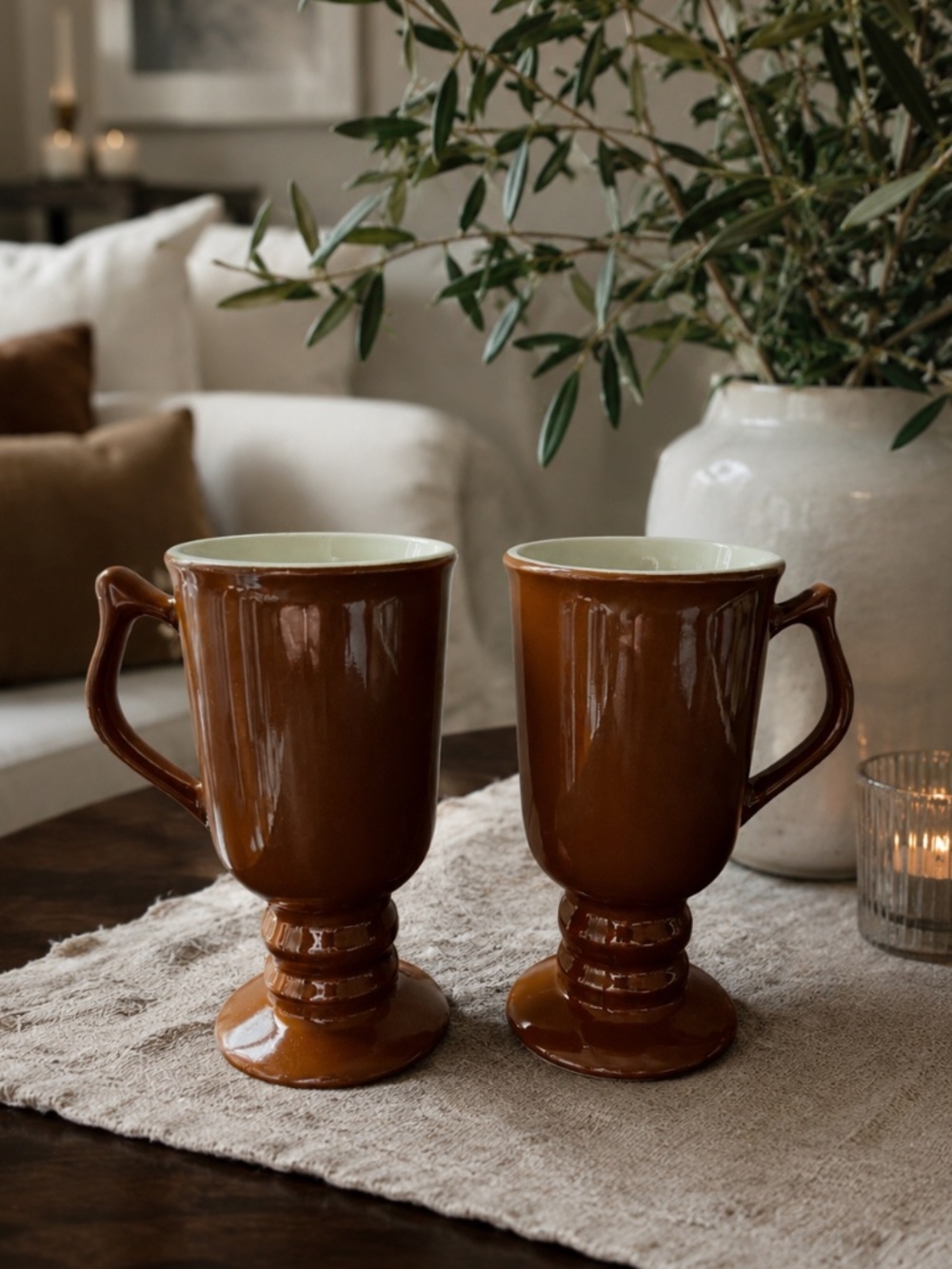Hall USA Vintage IRISH COFFEE / MULLED WINE Pedestal Brown Mugs